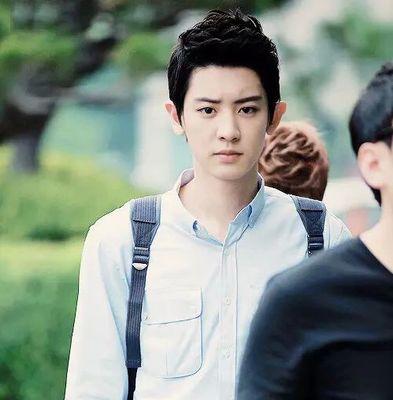 EXO's Park Chanyeol 92L