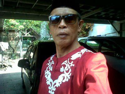 Selalu bersyukur dan Ikhlas serta Satu kata dengan Perbuatan.