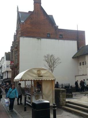Campaigning to get a fantastic mural commissioned for the gable end wall of #Santander bank in Canterbury, Kent. Please sign the petition x