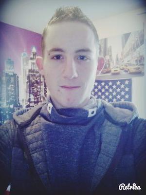 romain Lamare
20 ans
manche 
periers 
50190