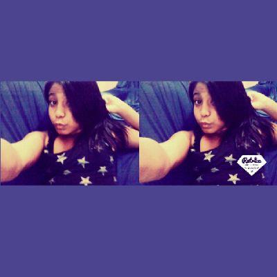 Oii  :3 
primeira vez que estou no Twitter  quero seguir muita gente ❤