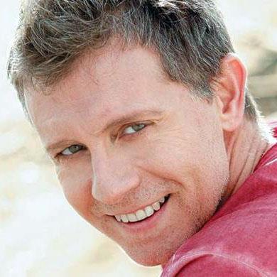 Welcome to the new official Twitter account of Giannis Savvidakis #giannissavvidakis