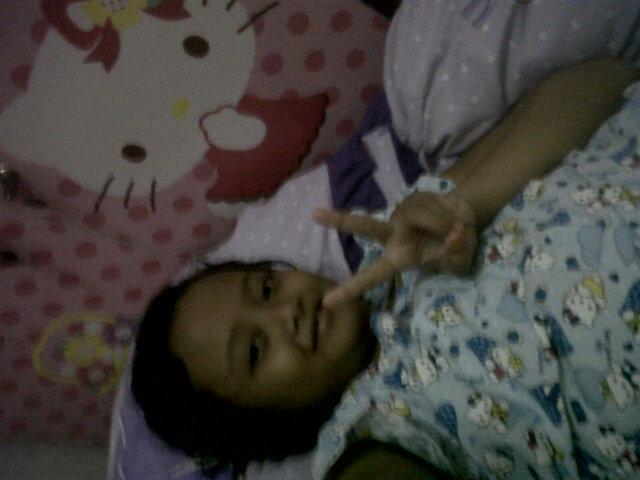 nurhidayatiput9's profile picture. 