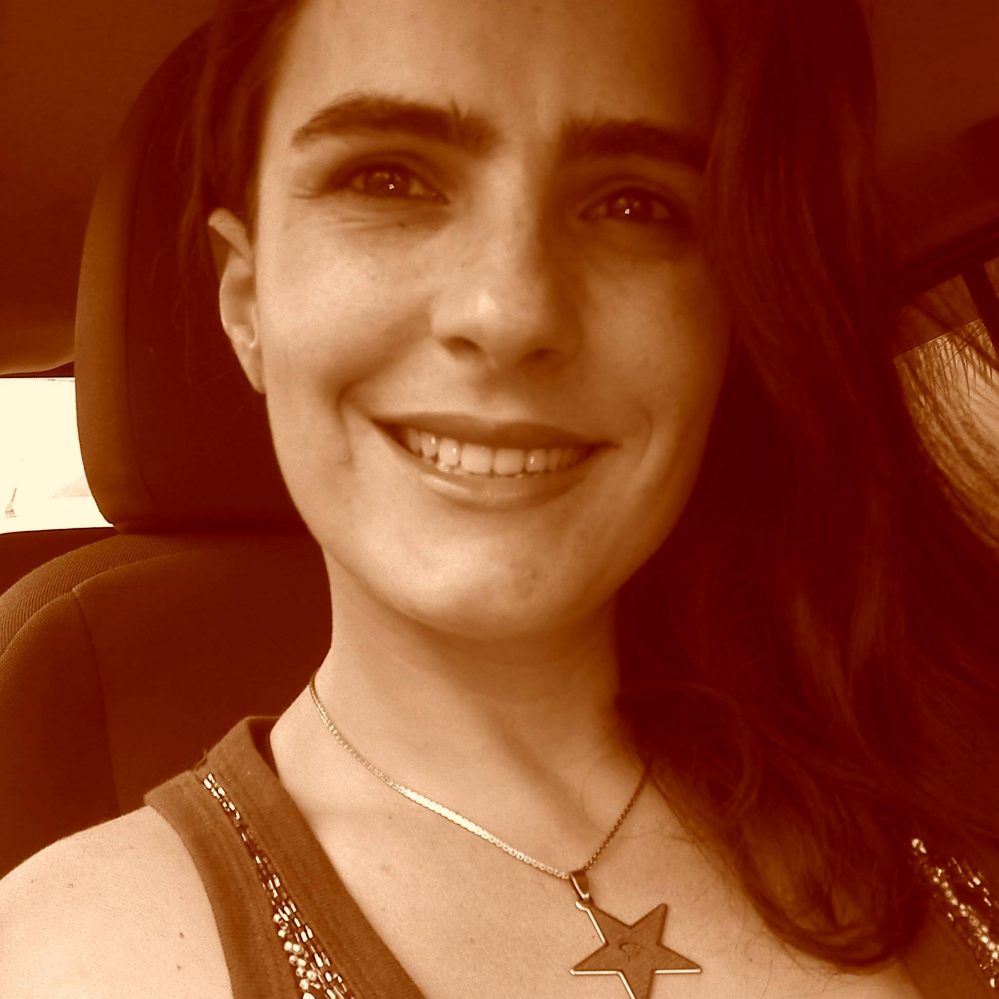 prizinha47's profile picture. 