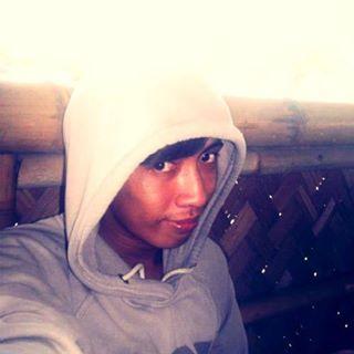 naif_ponic_skay's profile picture. Lebih baik jadi diri-sendiri,Di banding harus mengikuti orang lain, ██▓░▓▓F░O░L░L░O░W░░B░A░C░K▓▓░▒▓█ 20FFBEE1 #ADVENTUR'S