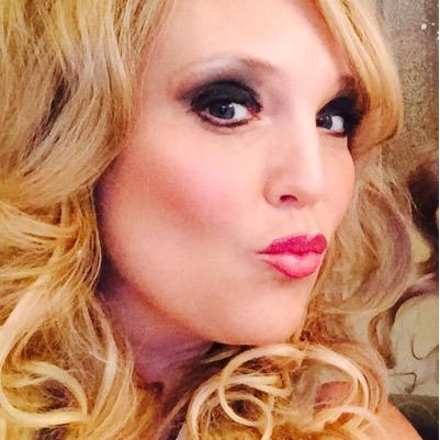 KTHolden's profile picture. Portfolio entrepreneur taking abundance mindset one level extra. A happen maker who inspires others to embrace divergent thinking. #onelevelextra #thewinequeen