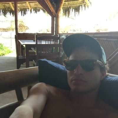 JuanBegue's profile picture. You only give me your funny paper