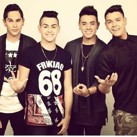 Hola Club fans Oficial de salserin  Barquisimeto. 
  Presidenta @YMPT_1 Vicepresidenta @AlejandraspRARM SALSERIN mas que un grupo, ¡Una familia!