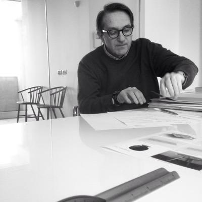 architetto e designer nato a milano nel 1954 #MZjrNews #MZjrDiary #MZjrLikes