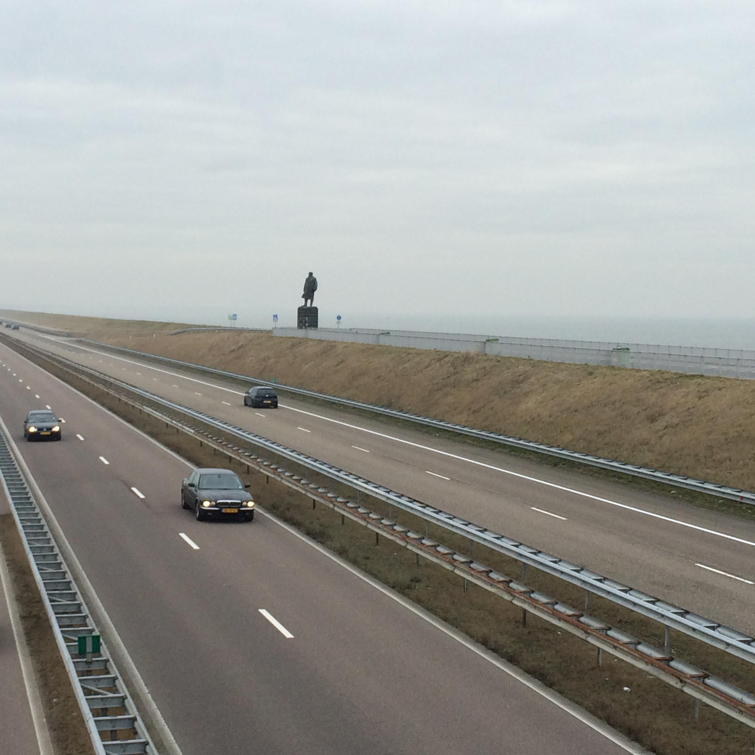 energiedijk's profile picture. Afstudeerproductie over de Afsluitdijk als Energiedijk. 
http://t.co/cRNvYSuHsT