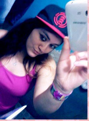 ♥ Para Que Ponerme Celosa 
Si Me Puedo Poner Mas Boniita ♥