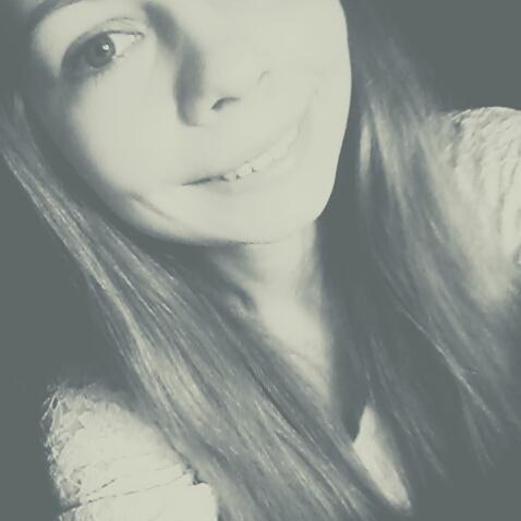 Mhrr ( ͡° ͜ʖ ͡°) ▪ pedoskowa żona @EmiliaRoss319 ♡ ▪