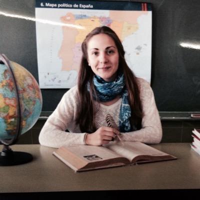Teacher + trabajo por proyectos. https://t.co/UNLy6ogpiz  Mi cole: https://t.co/DnbnVBB3bo