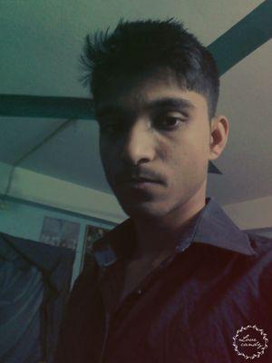 rirakib400's profile picture. 