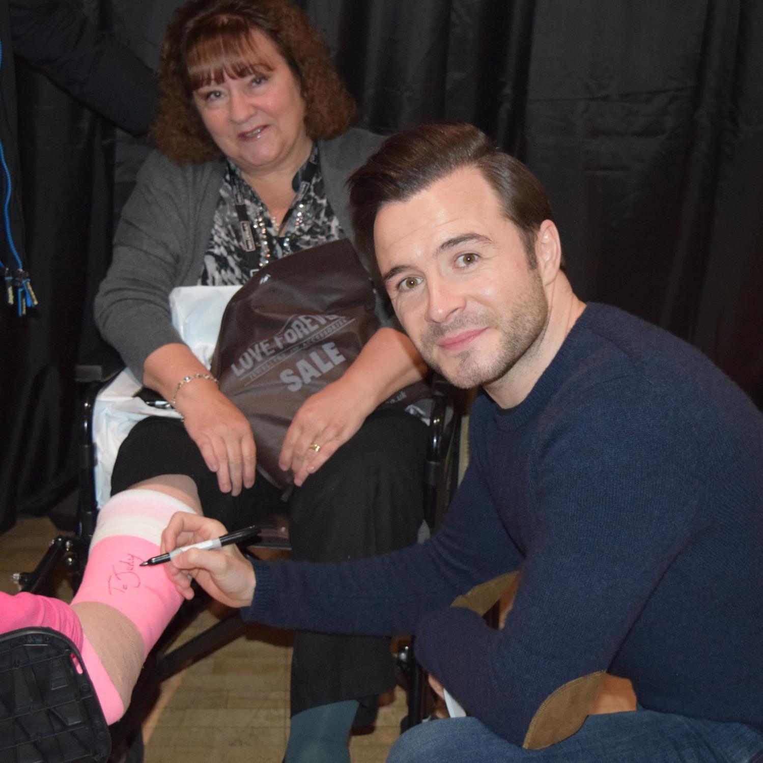 moon_shine_30's profile picture. ♥ Proud mum of 3 and Nan to 3 and a greatgrandma to Molly Mae. A true Westlife fan, they are the kings of my heart my ultimate idols ♥