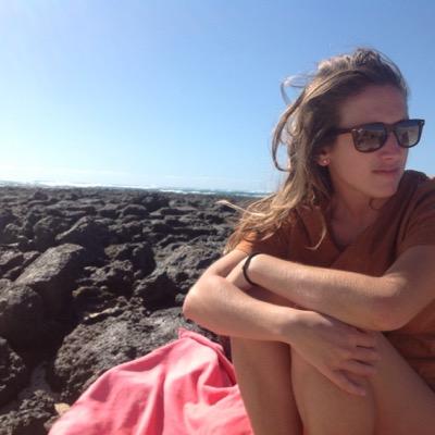 Soy Carolina y después: flexitariana, arquitectayogui y feminista!💜 https://t.co/XjtDYmh8bH