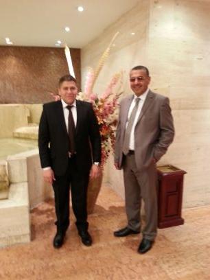 6a3bf8e8661b4d7's profile picture. ‏السﻻح ﻻيقتل الناس .

       الناس تقتل الناس ..!