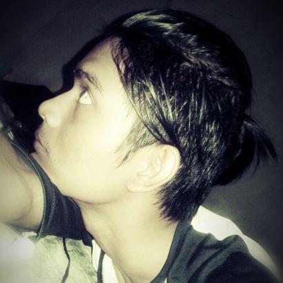 asr_nevilt's profile picture. Gue bukan manusia spesial