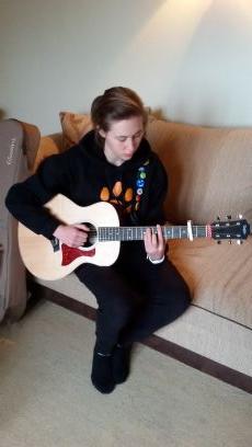 ed sheeran + × guitarist music cats oitnb tvd food
