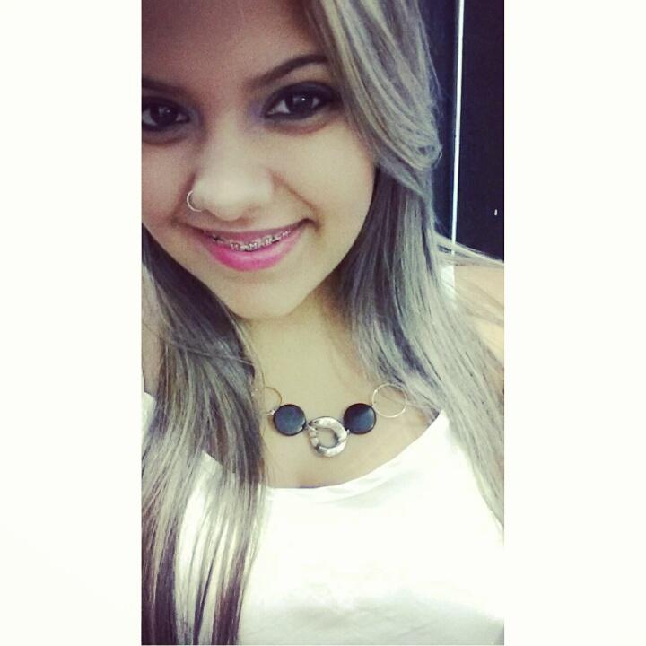 Não chore por mim se você me amasse você estaria aqui ! - http://t.co/80ginkabg3 - snap: lelezinhasteil