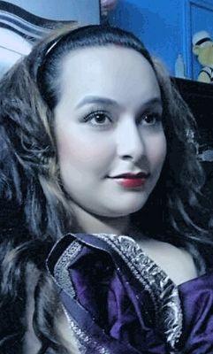 Air hostess in kingfisher