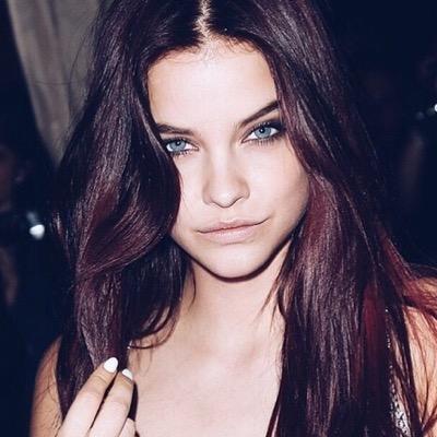 Italy | 17 | Gemelli♊️ | Inter | Barbara Palvin | Alessandro Casillo | Jamie Dornan |Chris Brown | Beyonce | 50Sfumature |
