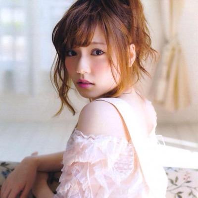 名古屋を中心に活動中
現地生写真購入代行、トレ、販売などやってます。
AKB好き、ぱるる好き、生写真やってる方、気軽にフォローください。フォロバ100%します。
