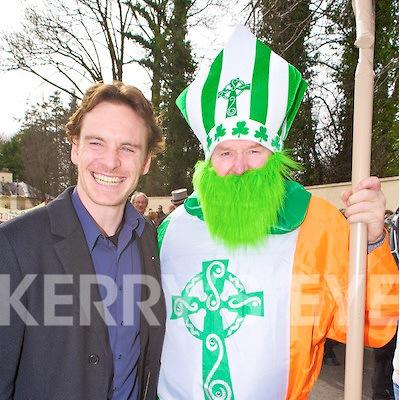 HAPPY ST.PATRICKS DAY FROM YOU ELF TRASH @P0EDAMERON