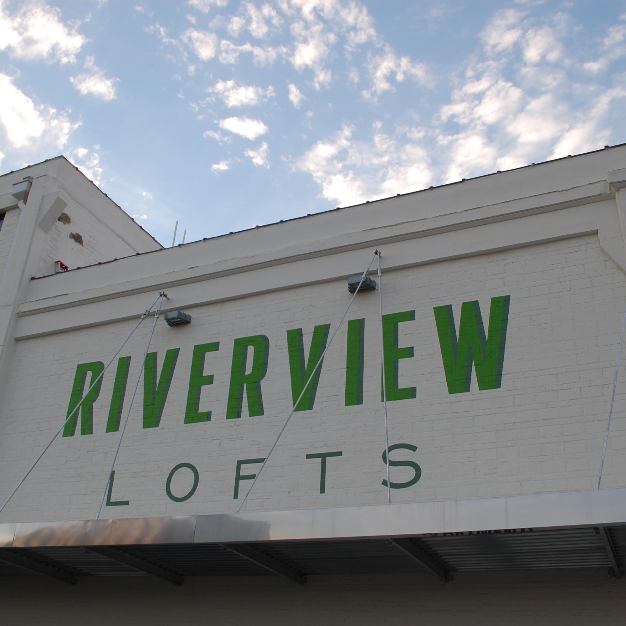 Urban Waterfront Living in Downtown Norfolk.  One and Two Bedroom Loft Apartments For Lease.