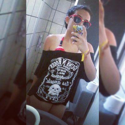 Ergue a cabeça princesa. Tudo na vida é fase, bola pra frente! ♔シ