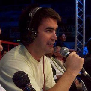 Relator de fútbol, básquet, atletismo y boxeo de Tandil. Amante de los deportes y periodista tandilense. Director de http://t.co/Hr084gsbdw