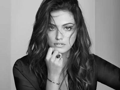O Phoebe Tonkin Brasil é um fansite brasileiro feito de fãs para fãs,dedicado a Phoebe. Esperamos que gostem !!! ❤