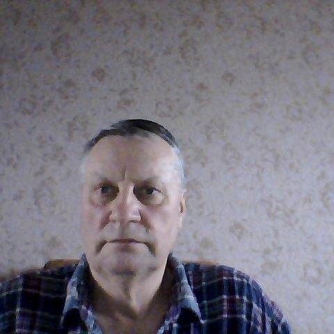 chvn1949's profile picture. 