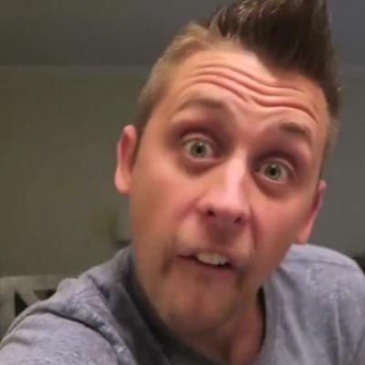 Love Roman Atwood!
