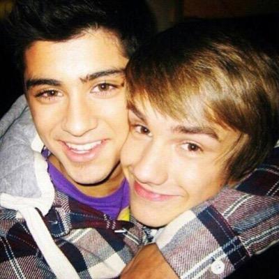 Frenchdirectioner❤lesanges7❤j'ai trouvé 5 raisons de vivre one direction ma vie ❤ johana jtd ❤ follow moi je te follow back ❤