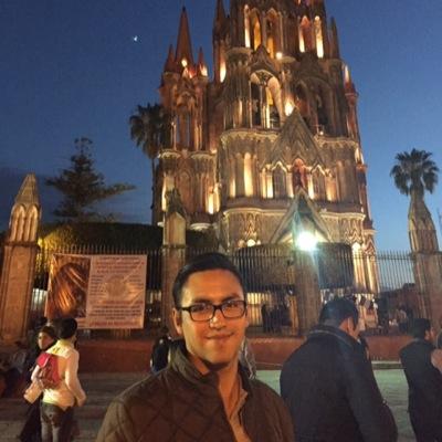 evaleng77's profile picture. 