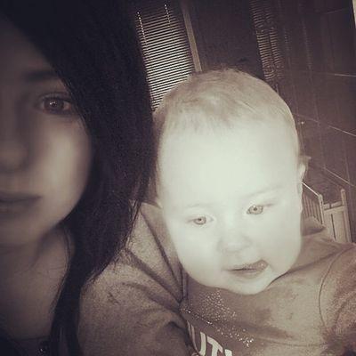 leαh'billie'gordon♡ O7||O3||2O14 at 3:26am weighing 4llb 12oz ☺️❤️, love my princess x x   shaun - I love you so much 24/09/14♡♡