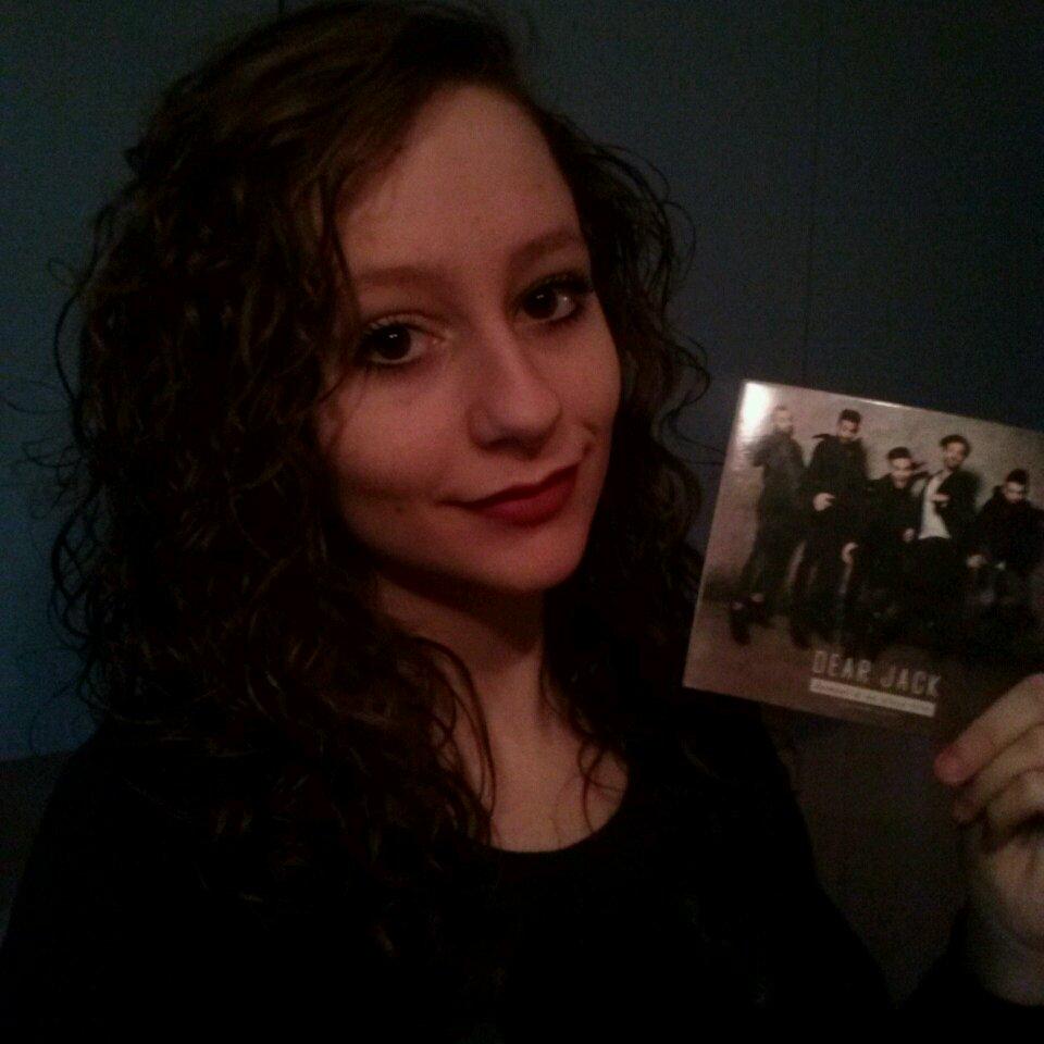 Per me c'è solo l'Inter ❤ Dear Jack e One Direction idoli ❤ amo gli Avenged Sevenfold, Il Volo, Green Day, Modà, Emma Marrone. Abito in Italia, provincia di Lec