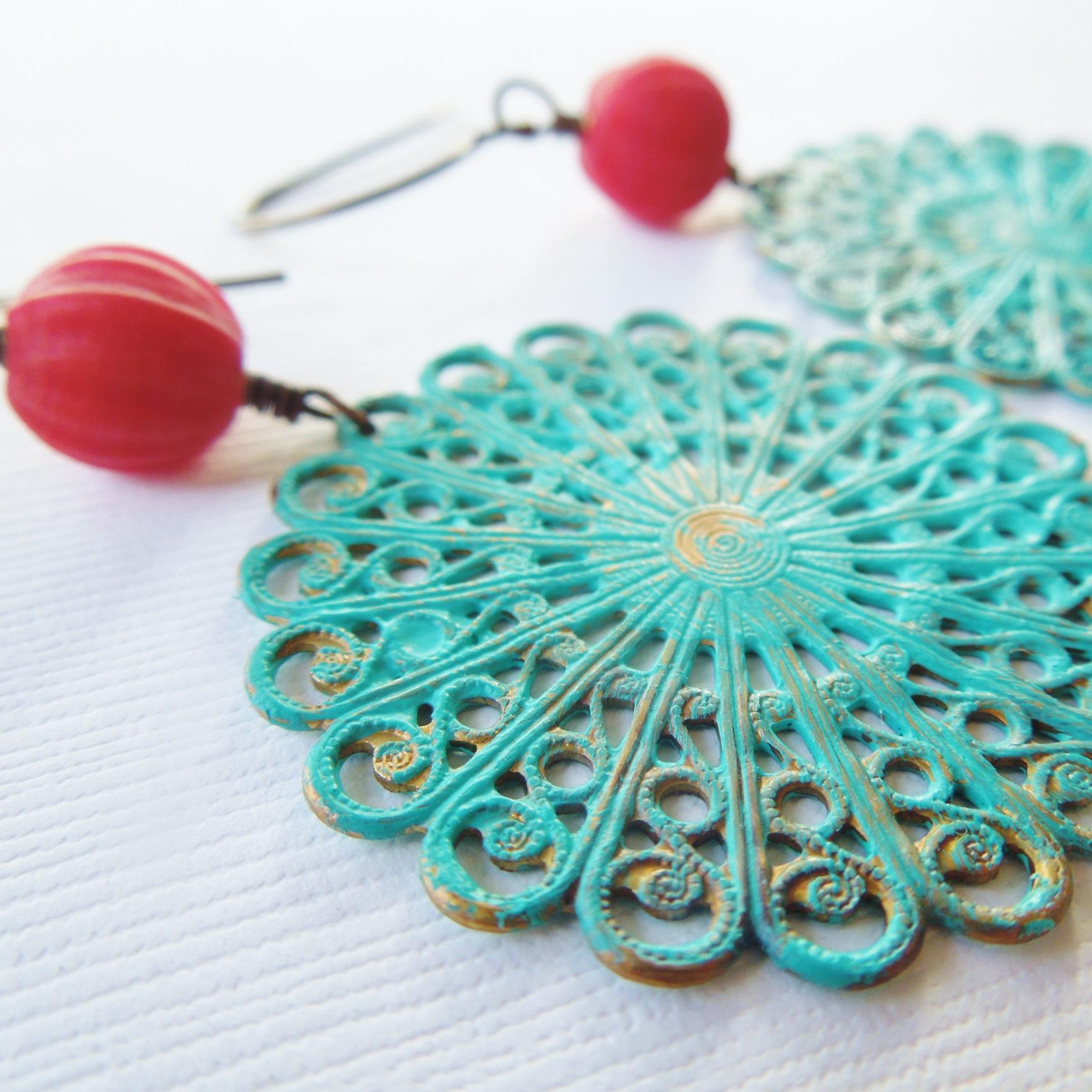 THESILVERDOG's profile picture. I create handmade jewelry and you can fine me on ETSY, I also love dogs