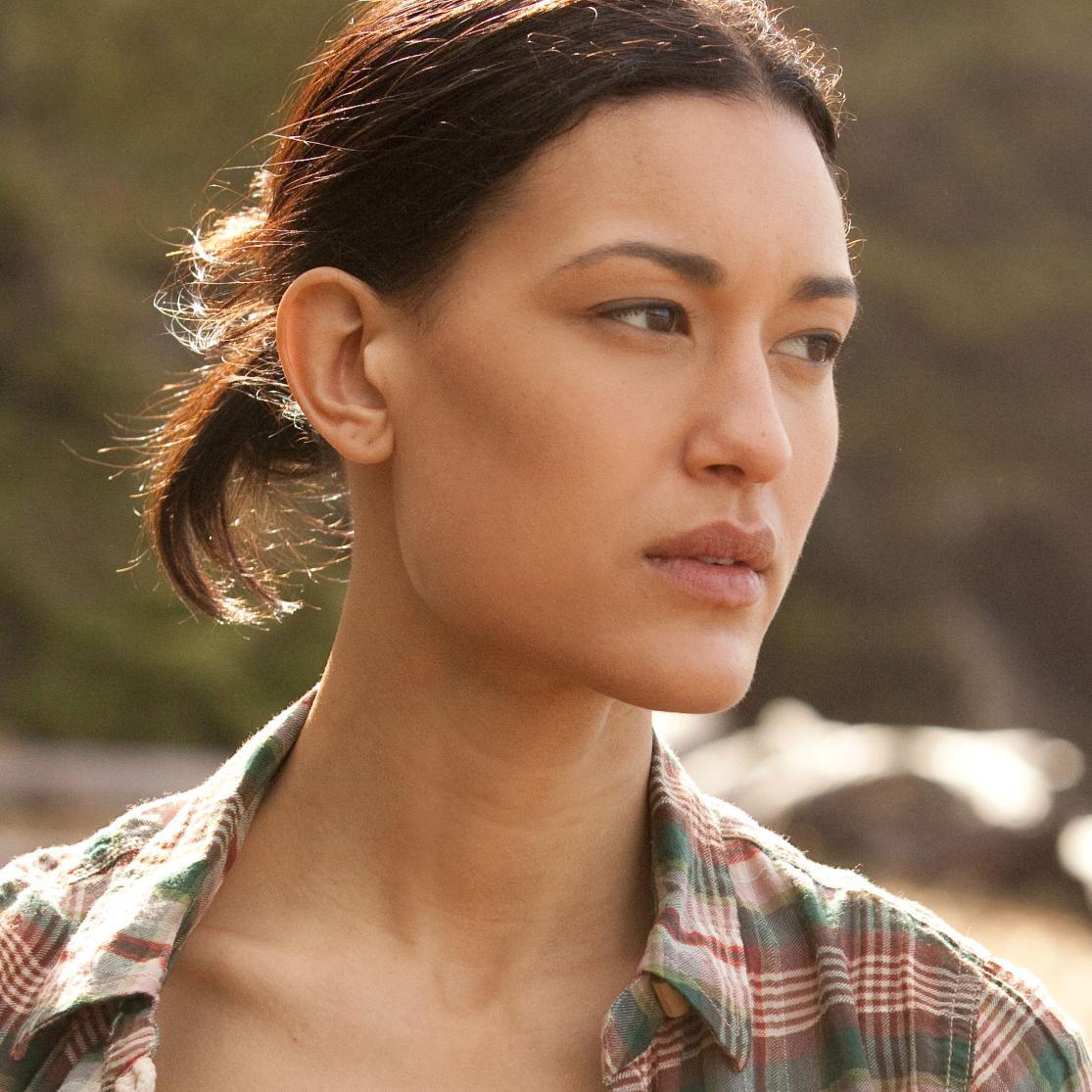 LoneLeah's profile picture. 