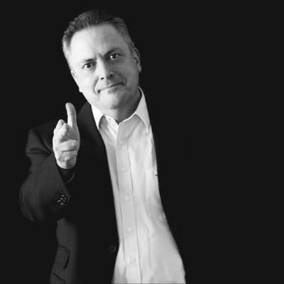 JCFERRER's profile picture. Econimista por formación, publicista por vocación...