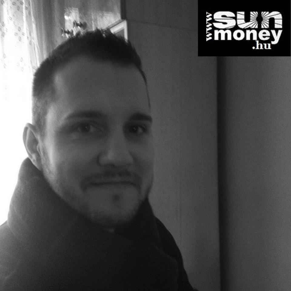 SunmoneyHu's profile picture. 