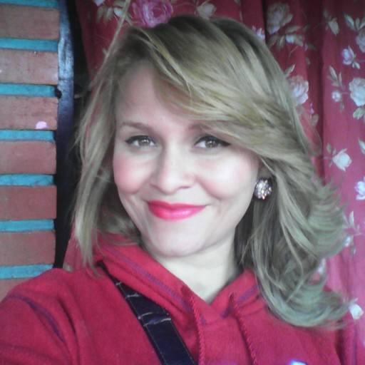feliz y contenta ser hija de DIOS