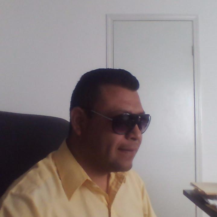 Ricardo03484603's profile picture. 