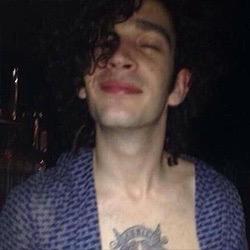 THIS IS A FREE FOLLOW SO FOLLOW THIS ACC @bmthsan