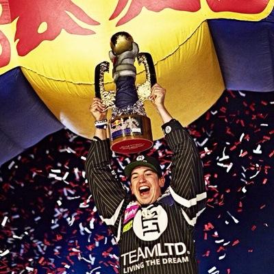 2015 & 2018 Red Bull Crashed Ice World Champion | Co-Founder @TEAMLTD_ | Instagram: @ScottCroxy | YouTube: https://t.co/SyLl9exPmO