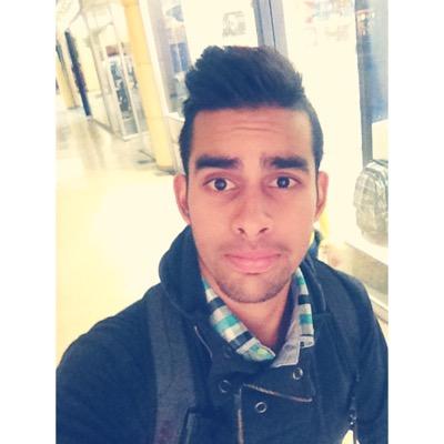 joelarroyo804's profile picture. Estudiante, Guaro de sangre, Hobby supogo que la calle, musica variado. Sigueme