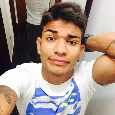 Zedias21's profile picture. Quem foi que disse que seria facíl!?
A dificuldade engrandece a conquista.