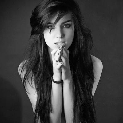 She wolf alpha of the downs pack twin to @downs_eva - looking for pack members, RP account i have the ability to change people into wolves