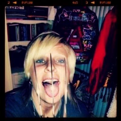 AlexusMadison's profile picture. Artist/painter, pro poet, songwriter! Seeker of truth, inside good & bad ppl & behaviors. Analytical to the bone. Vaping clouds & painting now